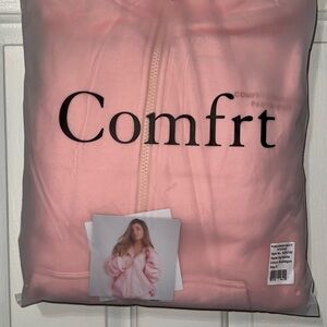 Comfrt Women's Pink Hoodie Sweatshirt